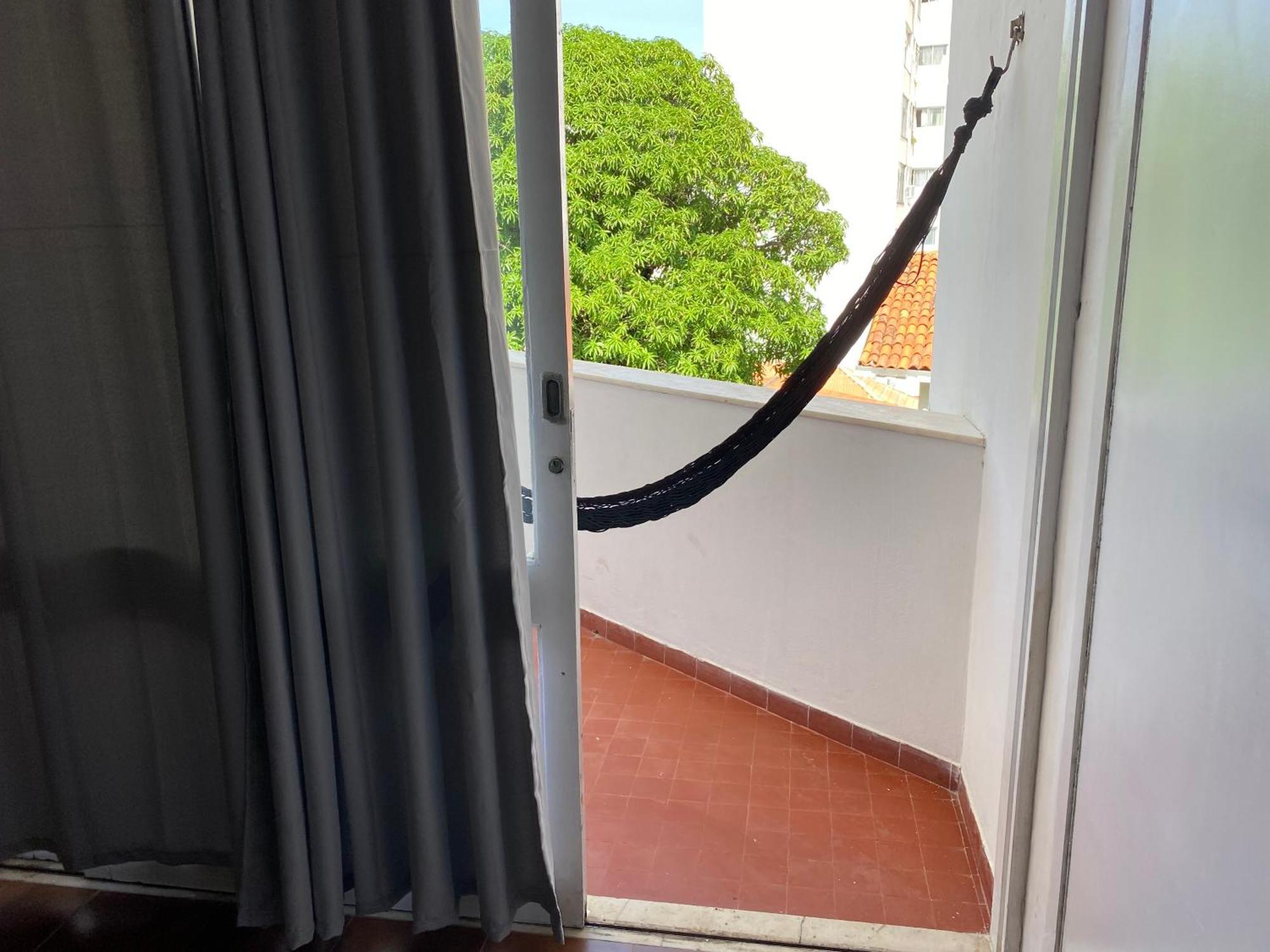 Com Varanda Privada 2 Hospedagem domiciliar Salvador
